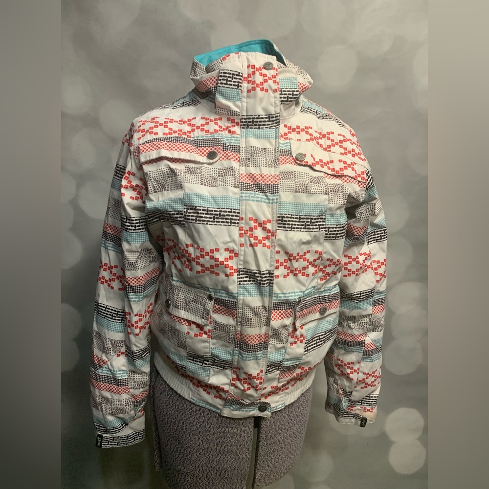 D2 ski snowboard jacket coat. Awesome‎ colors and pattern.  In EUC!